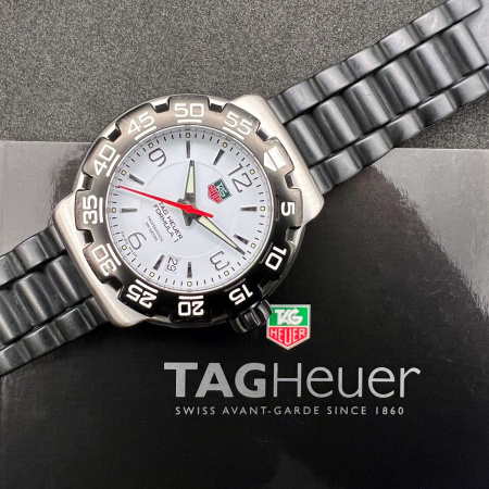 TAG Heuer Formula 1 Ladies 35.5 mm WAC1211.BT0707