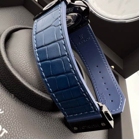 Hublot Classic Fusion Ceramic Blue 45 mm 511.CM.7170.LR