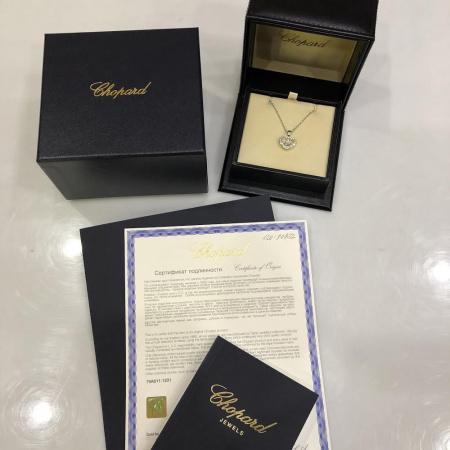 Подвеска Chopard Happy Diamonds Icons 79A611-1201