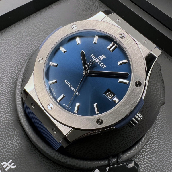 Hublot Classic Fusion Titanium Blue 45 mm 511.NX.7170.RX