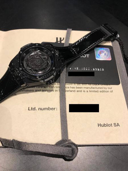 Hublot Big Bang Sang Bleu All Black Diamonds 39 mm 465.CS.1114.VR.1200.MXM18