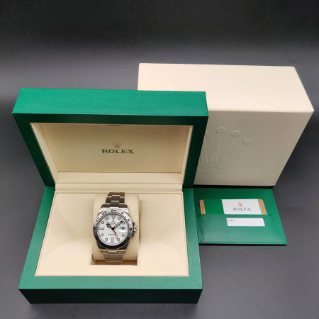 Rolex Oyster Explorer II 42 mm 216570